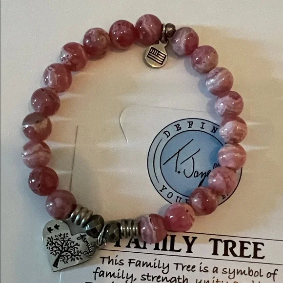 T. Jazelle Pink Beaded Bracelet - Picture 3 of 4